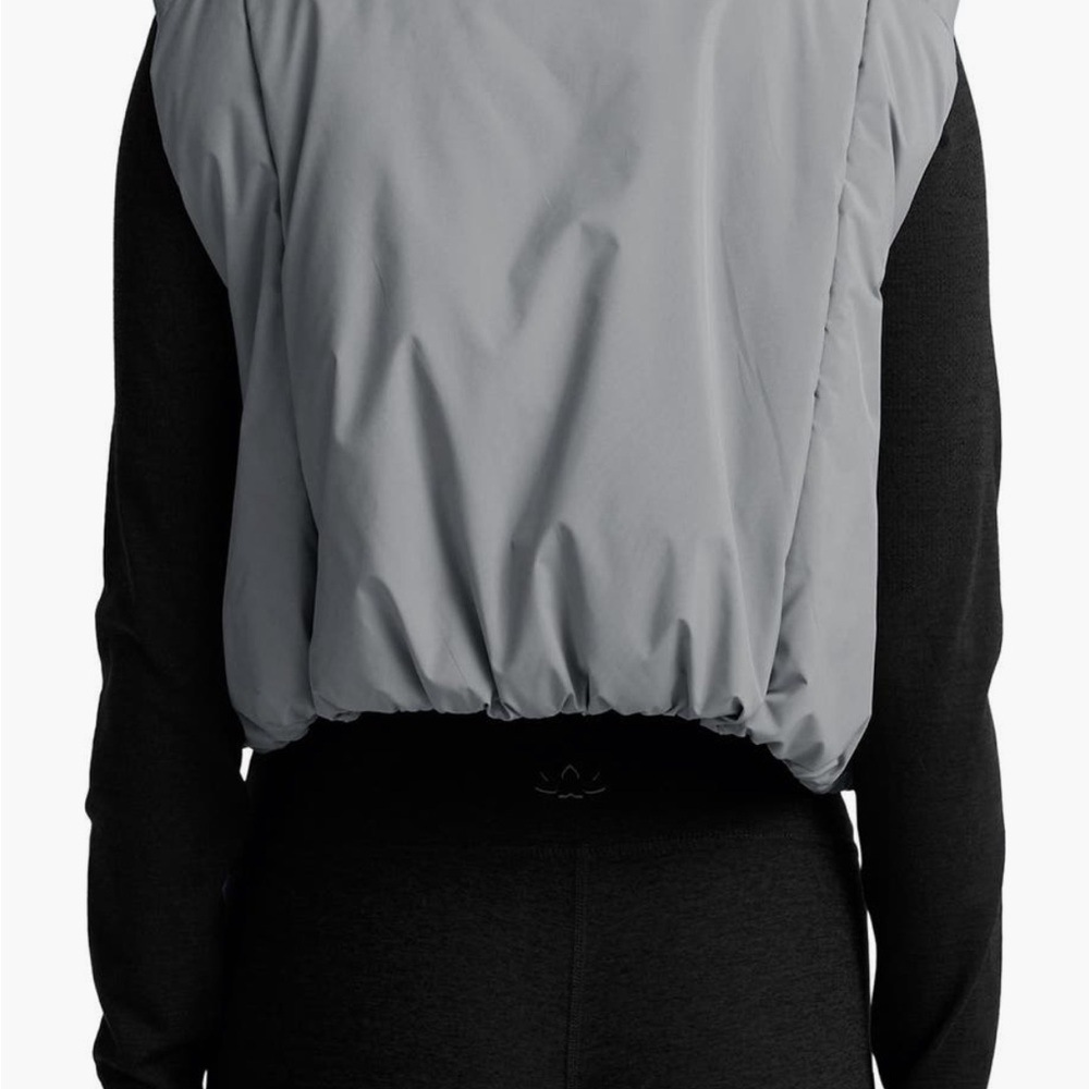 Beyond Yoga Gray Puffer Jacket - Picture 8 of 11
